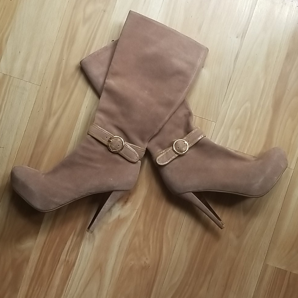 Warm Caramel Tone - Knee high faux suede high heel boots.
